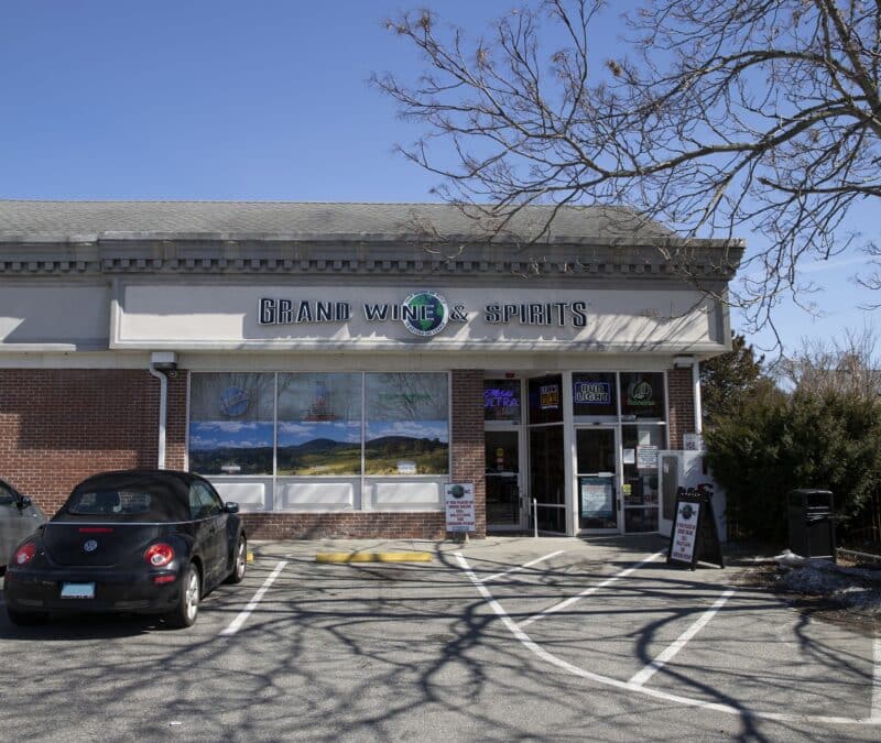 Grand Wine & Spirits Mystic, CT Connecticut Based Liquor Store